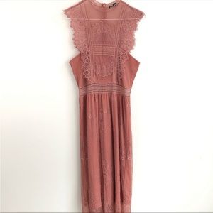 Express lace dress